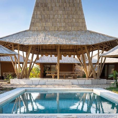 Maringi Sumba By The Sumba Hospitality Foundation Waikelo Esterno foto