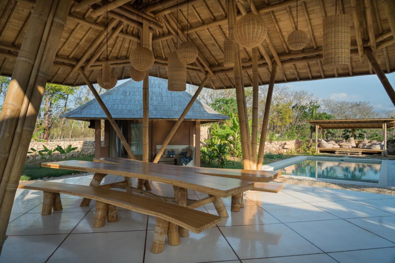 Maringi Sumba By The Sumba Hospitality Foundation Waikelo Esterno foto