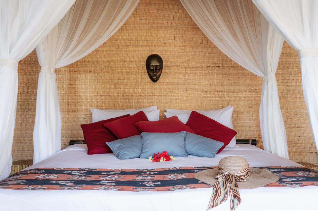 Maringi Sumba By The Sumba Hospitality Foundation Waikelo Esterno foto