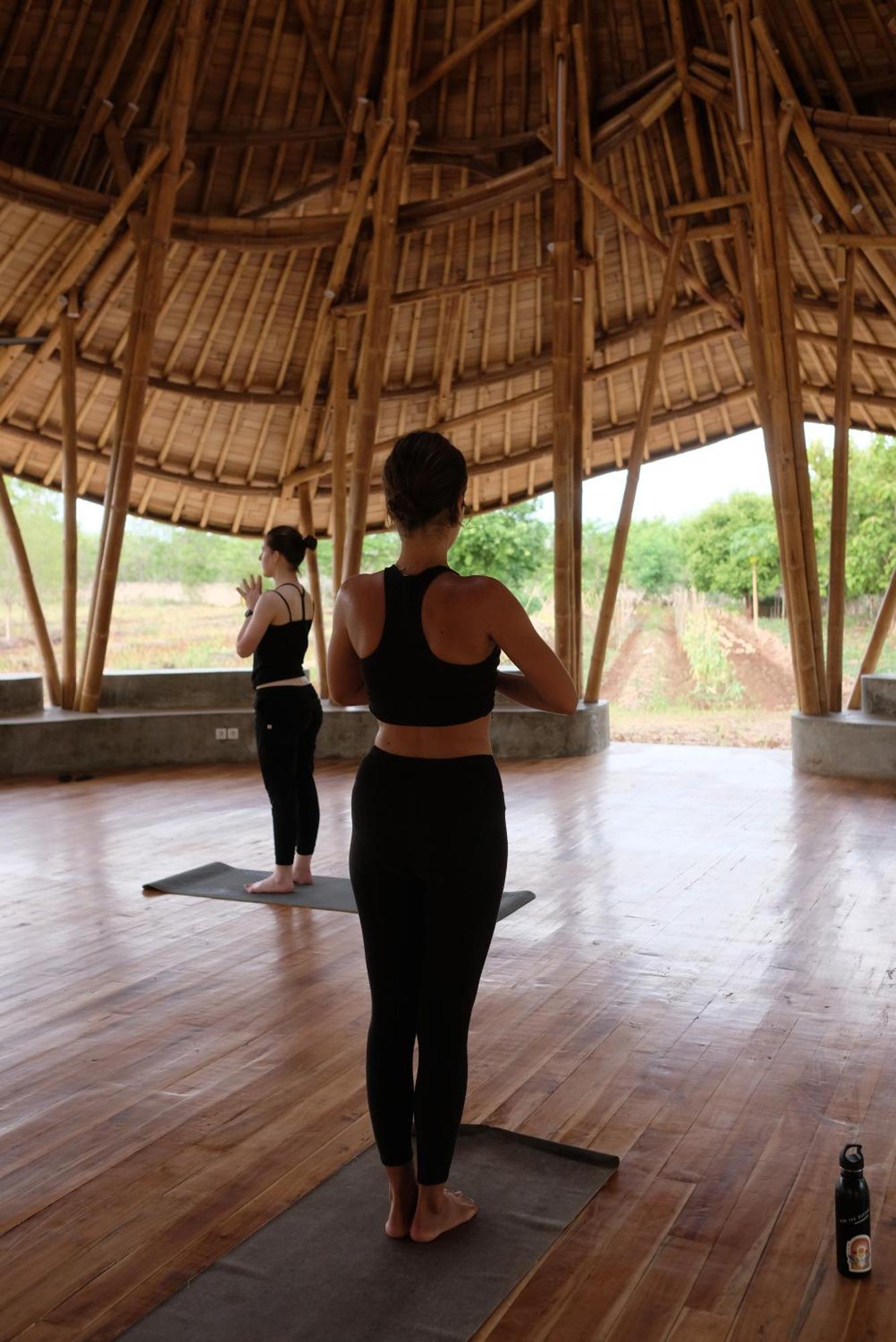 Maringi Sumba By The Sumba Hospitality Foundation Waikelo Esterno foto